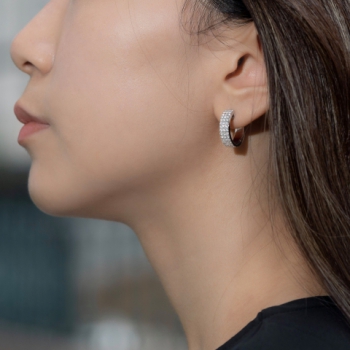 18K白金 天然鑽石圈圈耳環