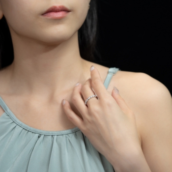 18K白金 Vintage排鑽戒指