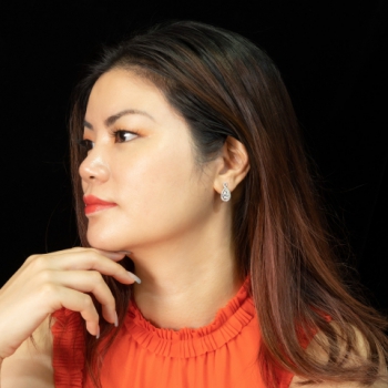 18K白金 1卡 梨形天然鑽石耳環